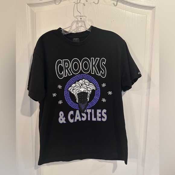 Crooks & Castles Men's Medusa Bandana Logo Graphic T-Shirt Black/Purple medium - Picture 1 of 5